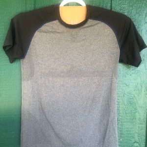 lululemon athletica Black and Gray Short Sleeve Tee